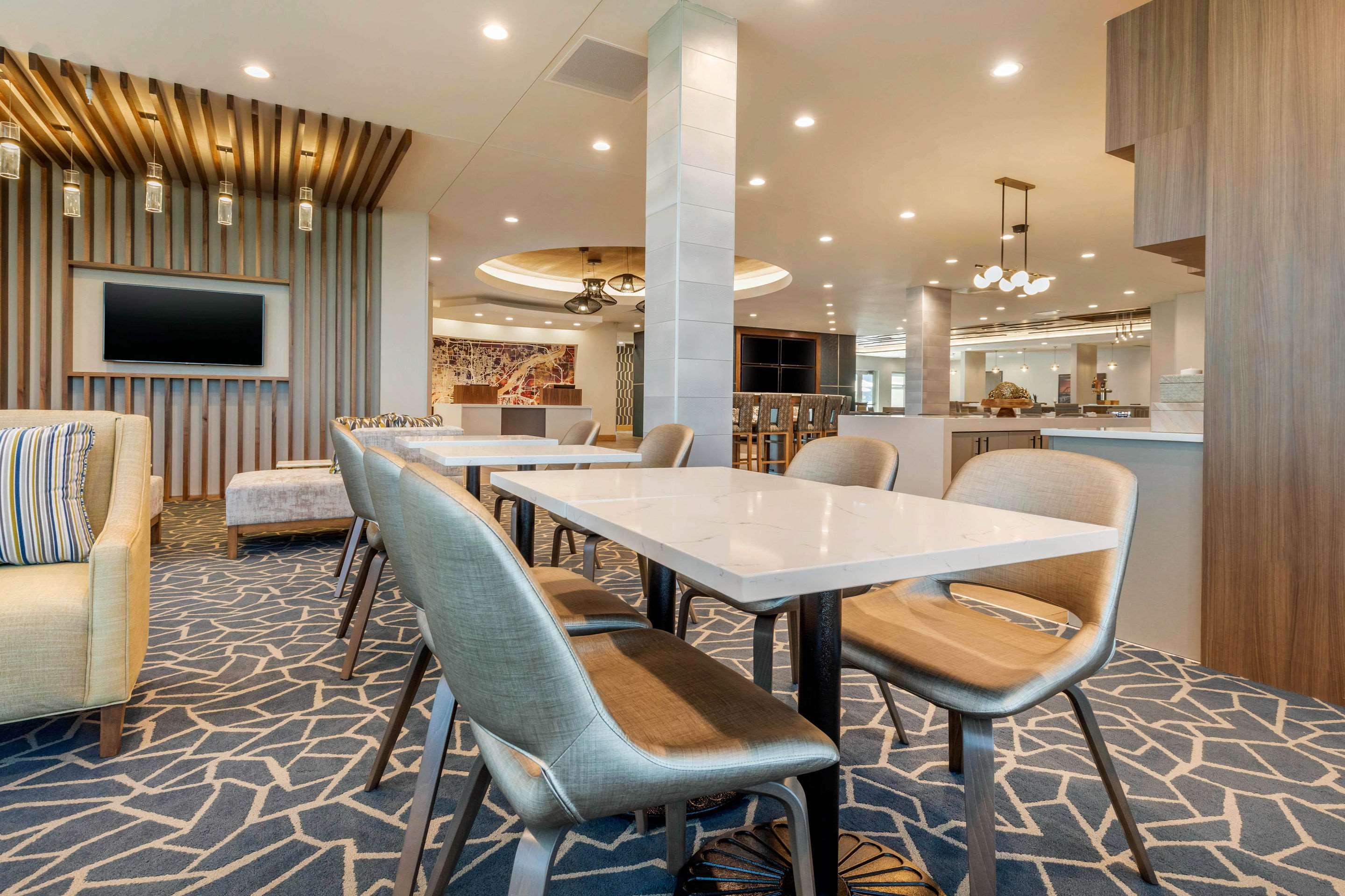 Cambria Hotel Davenport Quad Cities Bettendorf Eksteriør bilde